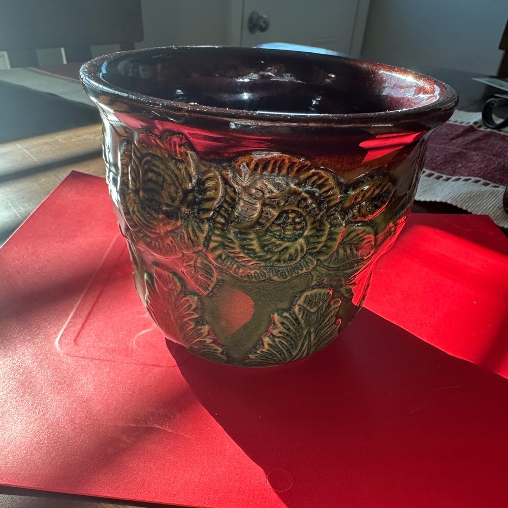 Vintage Robinson Ransbottom pottery. Cabbage Rose. 387/5